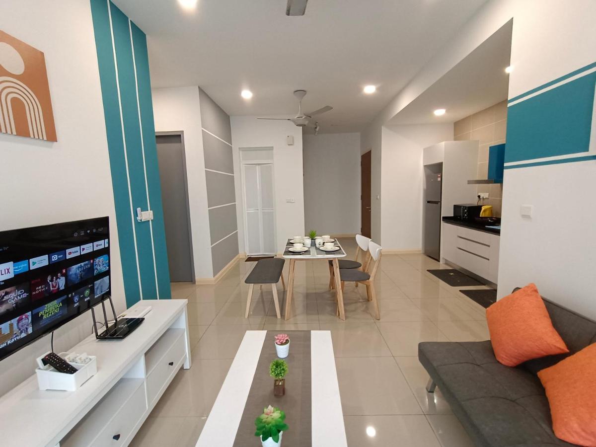 Apartment Medini D'pristine, 3 Min Walk To Legoland, Netflix By Hint *