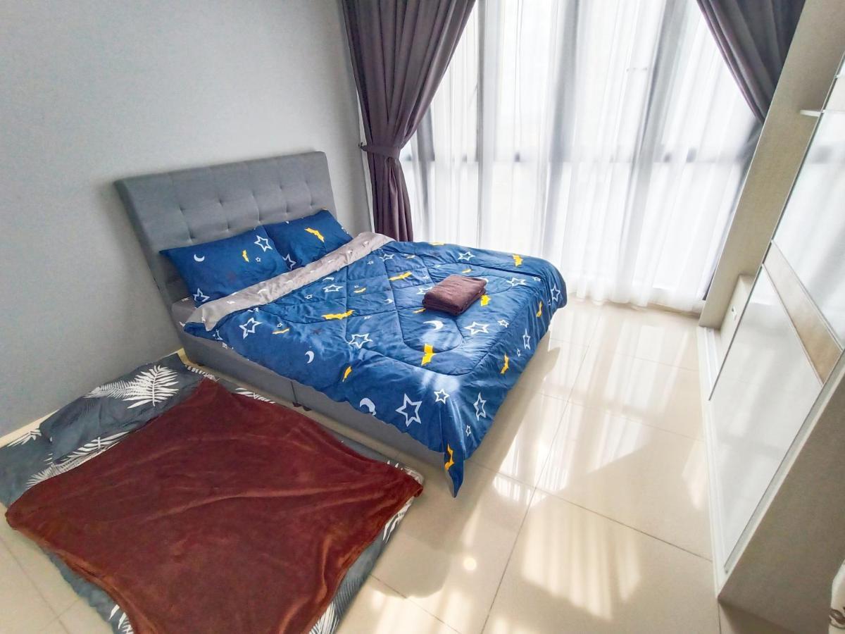 Apartment Medini D'pristine, 3 Min Walk To Legoland, Netflix By Hint