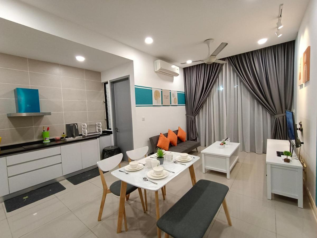 Apartment Medini D'pristine, 3 Min Walk To Legoland, Netflix By Hint *
