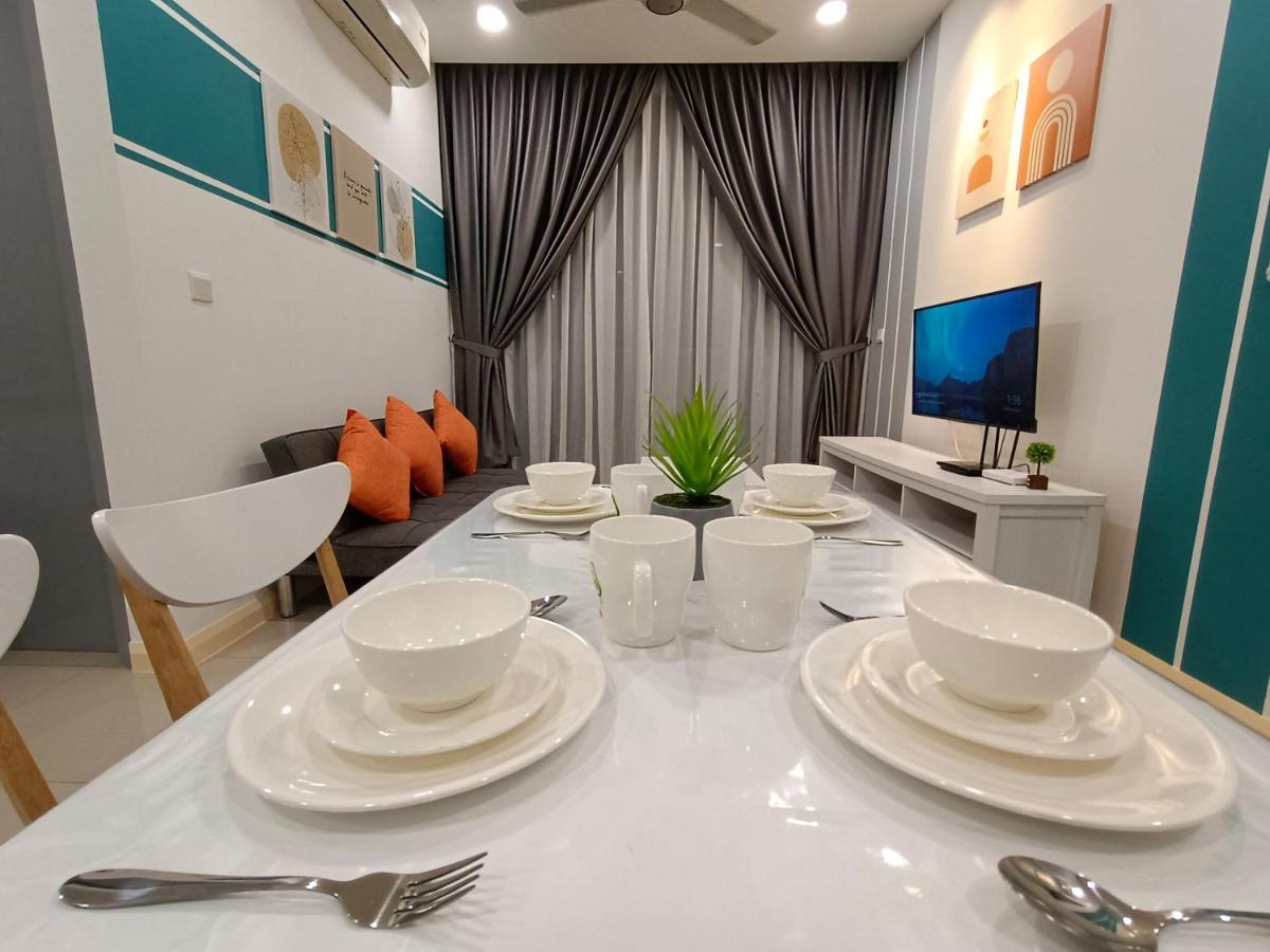 Apartment Medini D'pristine, 3 Min Walk To Legoland, Netflix By Hint *