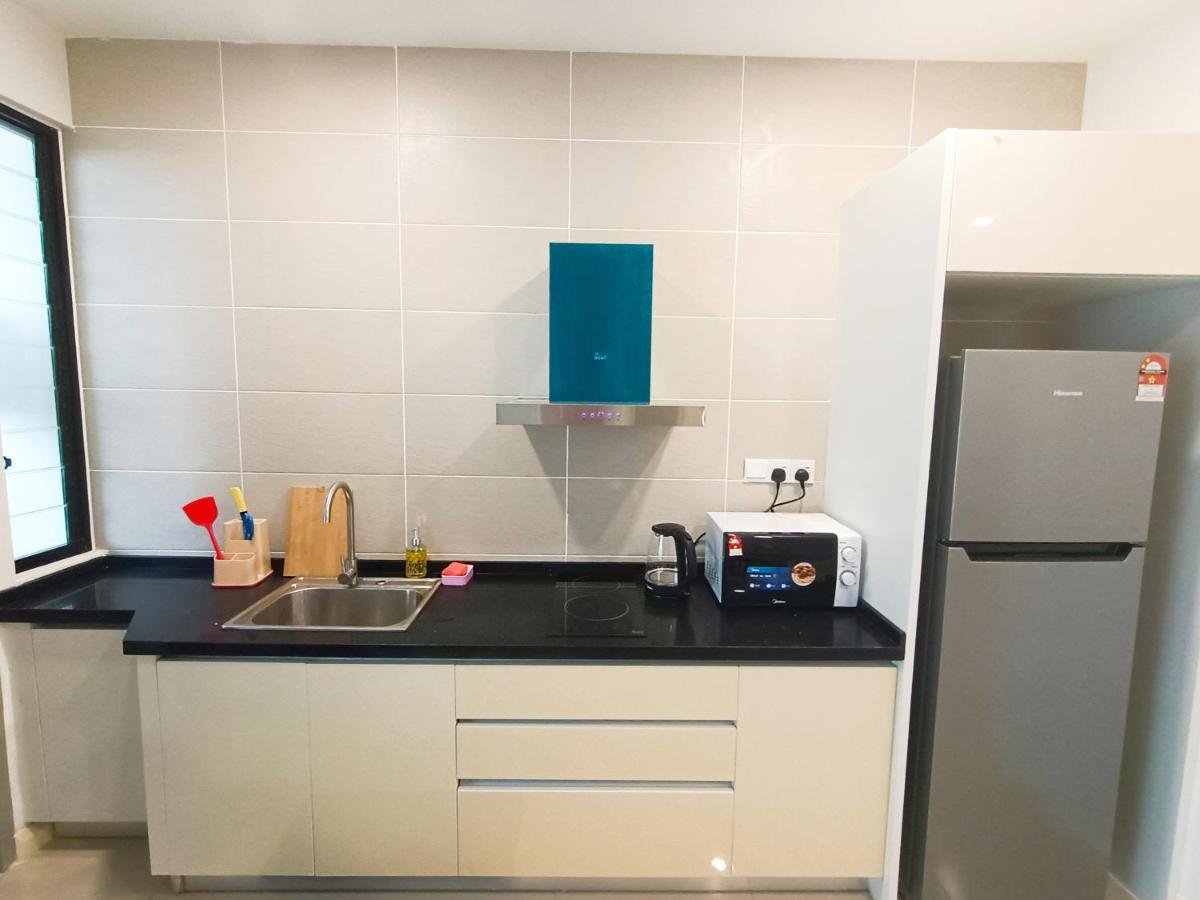 Apartment Medini D'pristine, 3 Min Walk To Legoland, Netflix By Hint *